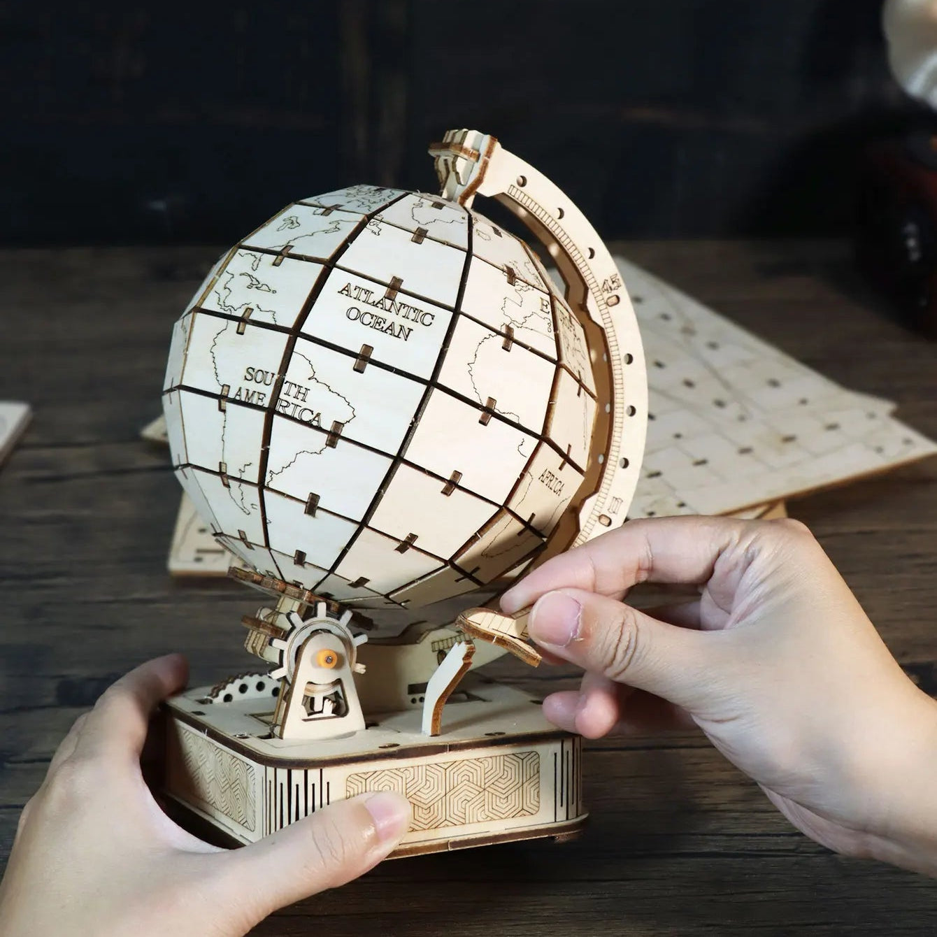 Puzzle 3D en Bois | Globe Terrestre Mécanique
